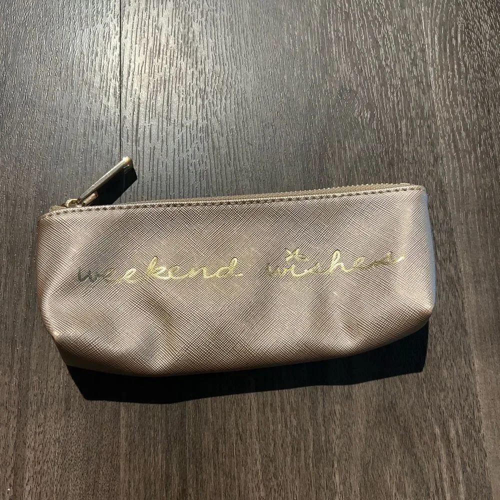 Neiman Marcus “weekend wishes” light pink makeup bag